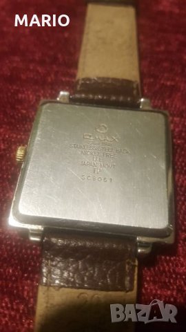 Продавам часовник , снимка 3 - Дамски - 23897121