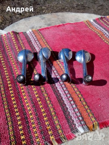 Дръжка,дръжки за стъкло Москвич, снимка 2 - Антикварни и старинни предмети - 24405788