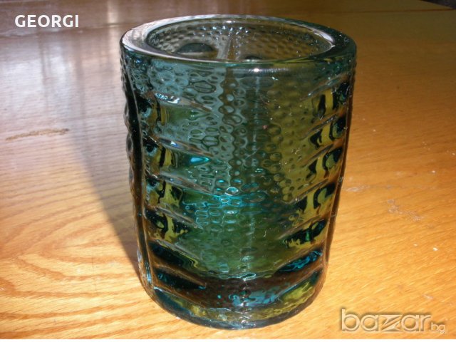 стъклена вазичка, снимка 3 - Антикварни и старинни предмети - 18884760