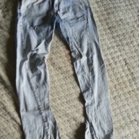 Zara jeans фабрично накъсани, снимка 1 - Дънки - 20516459