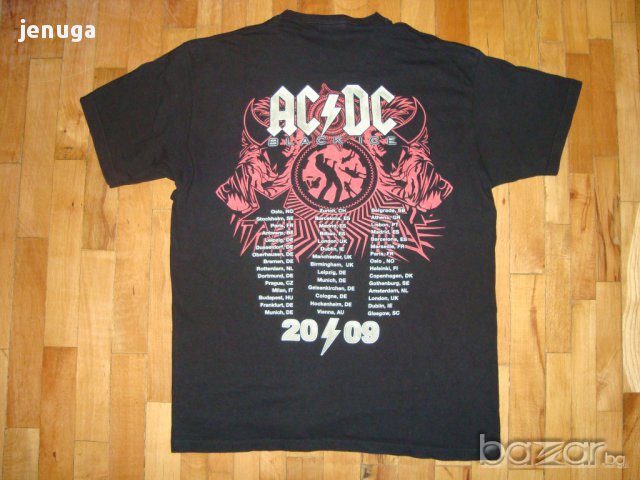 Оригинална тениска AC/DC M/L, снимка 2 - Тениски - 14304351