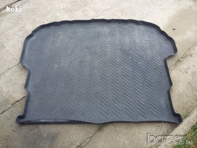 Стелка за багажника за Мазда6 хечбек