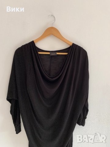 Черна блуза, снимка 2 - Блузи с дълъг ръкав и пуловери - 25469391
