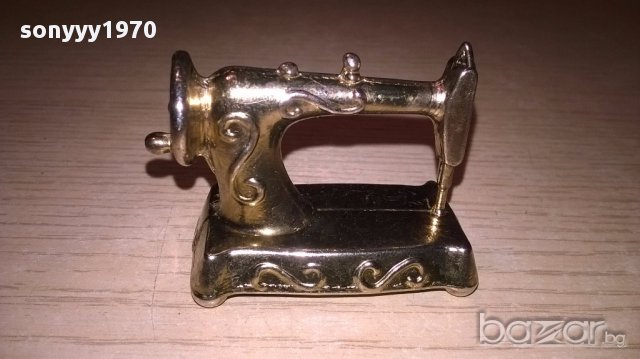 Мини ретро колекция-шевна машина-5х4х2.5см-внос швеицария, снимка 4 - Антикварни и старинни предмети - 17492312