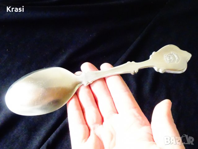Калаена лъжица от 1991 г.,гравиран замък,калаена сватба., снимка 4 - Антикварни и старинни предмети - 25108111