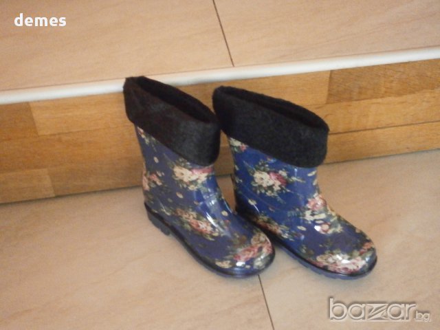  Гумени ботуши с флорален мотив, нови, с подвижна подплата, номер 25, 27, 28, 29, снимка 2 - Детски боти и ботуши - 8982337