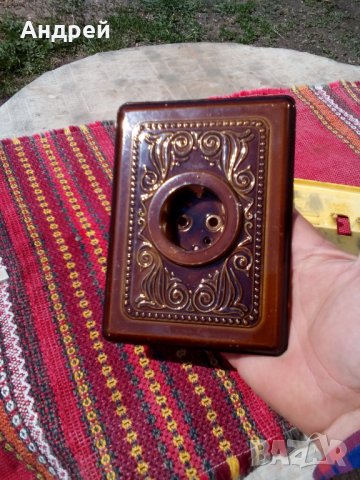 Стара капачка за електрически ключ,капачки, снимка 3 - Антикварни и старинни предмети - 24936292