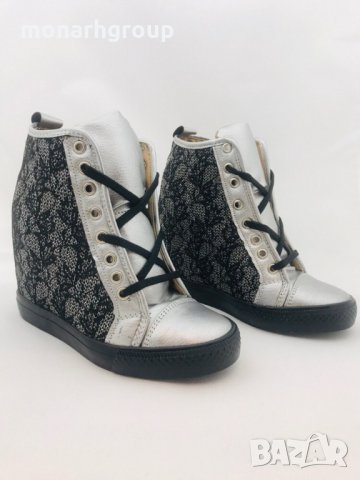 Дамски обувки Karolina, снимка 3 - Дамски боти - 25145395