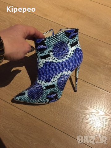 Боти Shoe Aquarium, снимка 2 - Дамски боти - 23446992
