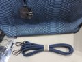 Тъмно синя чанта на Орифлейм и портмоне, снимка 2