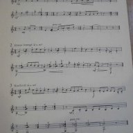 Книга "35 Rasgueado-Studien für Gitarre-Franz Just"-26 стр., снимка 3 - Специализирана литература - 15948366