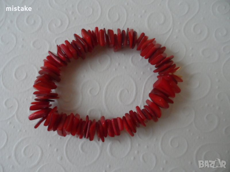 гривна червен корал, снимка 1