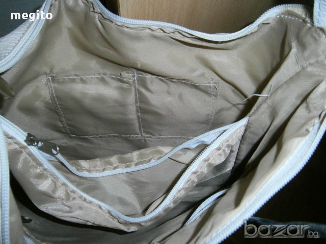 Нова дамска бяла чанта, снимка 6 - Чанти - 16220589