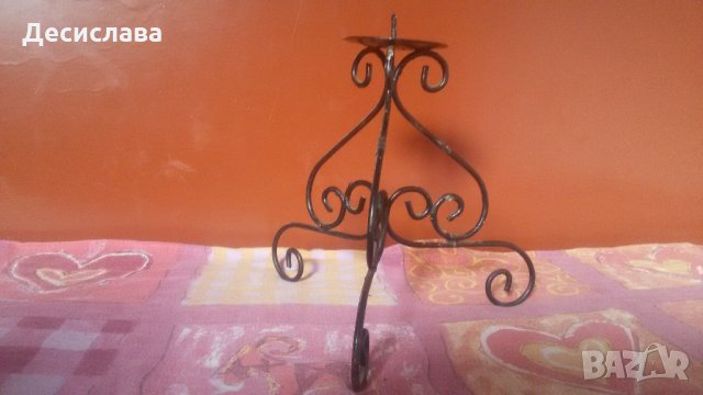 Ръчно изработен свещник от ковано желязо 