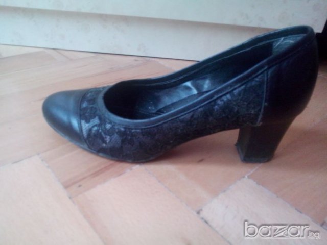 Обувки от ест.кожа и дантела GIDO, снимка 1 - Дамски ежедневни обувки - 19504352