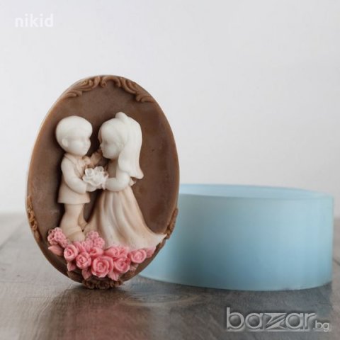 3D овал булка и младоженец с букет рози силиконов молд декор фондан гипс сапун сватба младоженци, снимка 2 - Форми - 18600040