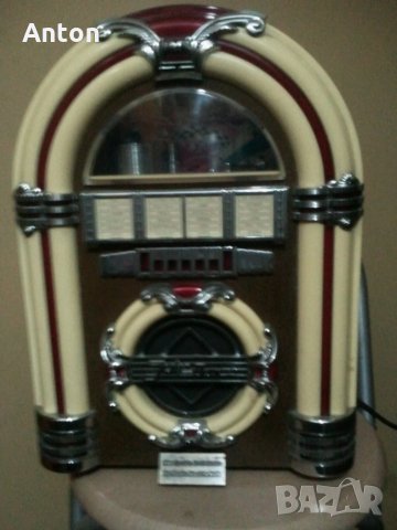 Джубокс - радио и касета, снимка 2 - Антикварни и старинни предмети - 25257101