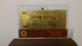 Сувенирни банкноти 100 златни долара в стъклена поставка и масивно дърво + Сертификат, снимка 2