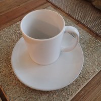 чаша за кафе с чиния от Малта, снимка 1 - Чаши - 21507924