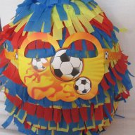 Футболна пинята, Голяма пинята 115см+ подарък маска и конфети 10лв ,готови за изпращане 	Голяма пи, снимка 10 - Рисуване и оцветяване - 16363085