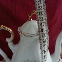  фин порцелан чаши за кафе чайник захарница латиера zajecar, снимка 16 - Антикварни и старинни предмети - 20188820