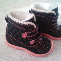 Продавам бебешки и детски есенно-зимни обувки и ботуши №15-25, снимка 10 - Детски боти и ботуши - 19884294