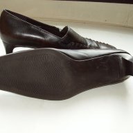 №37 Caprice №4,5 естествена кожа, снимка 5 - Дамски обувки на ток - 12314711