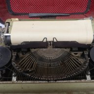 пишеща машина , снимка 4 - Антикварни и старинни предмети - 16240822