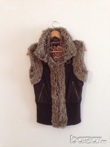 топъл елек с пухкава яка, снимка 1