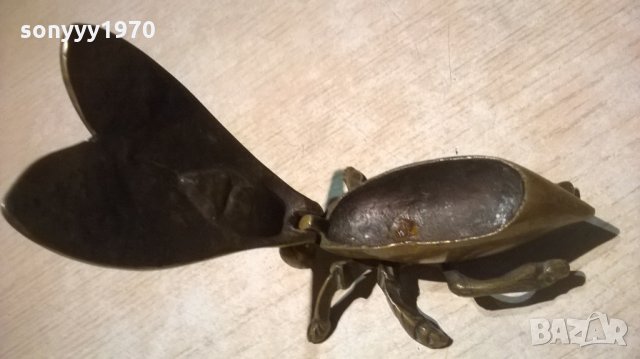 ПОРЪЧАНА-муха-пепелник-мед/месинг-20см-внос швеицария, снимка 9 - Колекции - 24090472