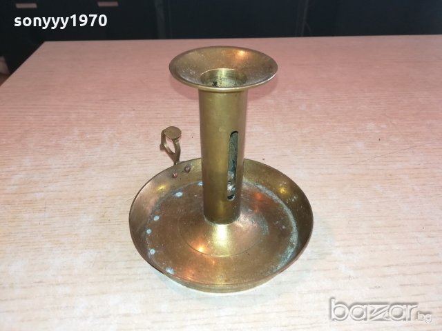 АНТИКА-свещник с място за пръст-15х13см-внос швеицария, снимка 2 - Антикварни и старинни предмети - 21104061