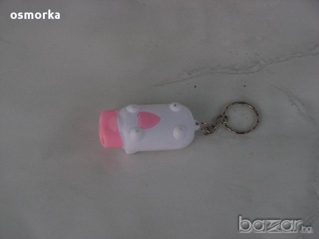 Ключодържател фенерче прасенце прасе светещ сърце двойна светлина, снимка 2 - Романтични подаръци - 13087776