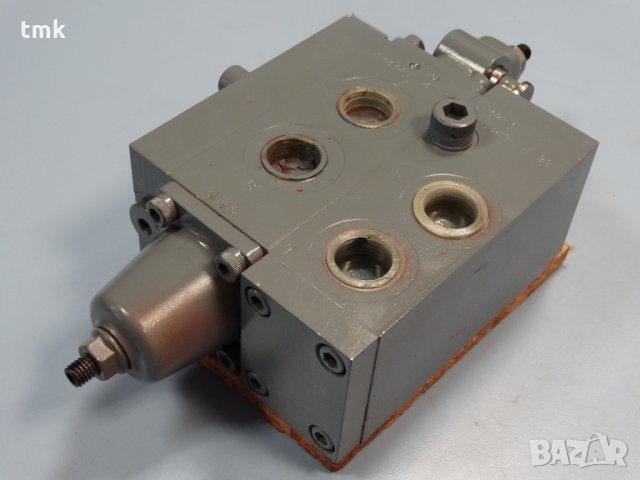 Хидравличен клапан BRONS, снимка 3 - Резервни части за машини - 25834326