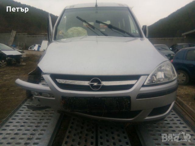 Опел комбо 1.3цдти -На части!!!, снимка 2 - Автомобили и джипове - 24173218