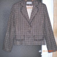 продавам ново спортно дамско сако-внос от Германия, снимка 5 - Сака - 19400188