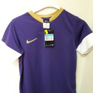 Нови тениски в лилаво Nike, снимка 1 - Детски тениски и потници - 17414806