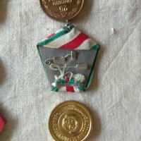 Ордени и медали, снимка 9 - Антикварни и старинни предмети - 21450423