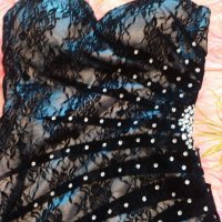 Ashwi paris - Нова черна дантелена рокля с кристали, снимка 1 - Рокли - 20412569