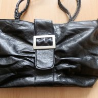 черна чанта, снимка 2 - Чанти - 13957182
