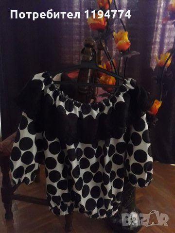 Ефектна блуза , снимка 1 - Блузи с дълъг ръкав и пуловери - 23106882