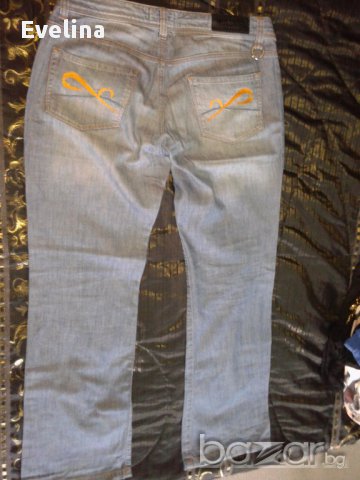 Дамски дънки Мошино, снимка 3 - Дънки - 14705122