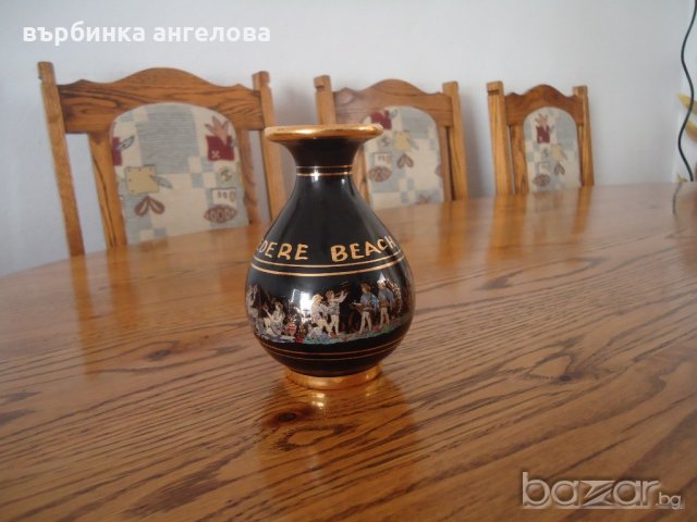 Керамична ваза с позлата със сцени от гръцката митология, снимка 1 - Вази - 20592038