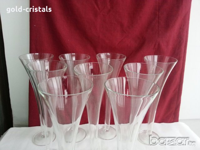 Високи стъклени кристални чаши  , снимка 2 - Антикварни и старинни предмети - 20400780