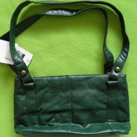 Тъмно зелена дамска чанта, снимка 2 - Чанти - 21710571