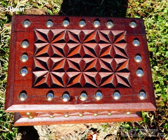 Кутия за бижута от масивно дърво,месингов обков., снимка 2 - Антикварни и старинни предмети - 19139586