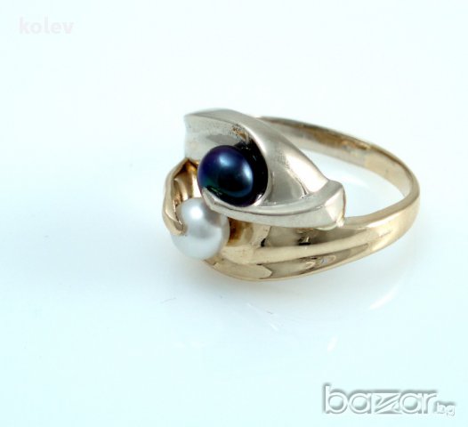 Златен пръстен с черна и бяла перла 4.32 грама, размер №54, снимка 3 - Пръстени - 11214114