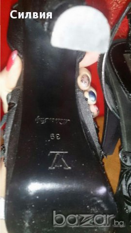 Louis Vuitton оригинални, снимка 4 - Дамски обувки на ток - 14073913