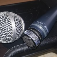 shure sm58-microphone-професионален-жичен, снимка 16 - Микрофони - 20974109