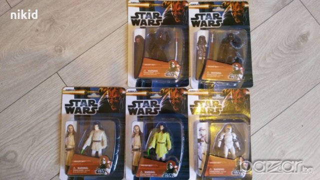 Фигури на героите от Star Wars  Междузвездни войни PVC за игра и украса торта топер, снимка 1 - Рисуване и оцветяване - 20245131