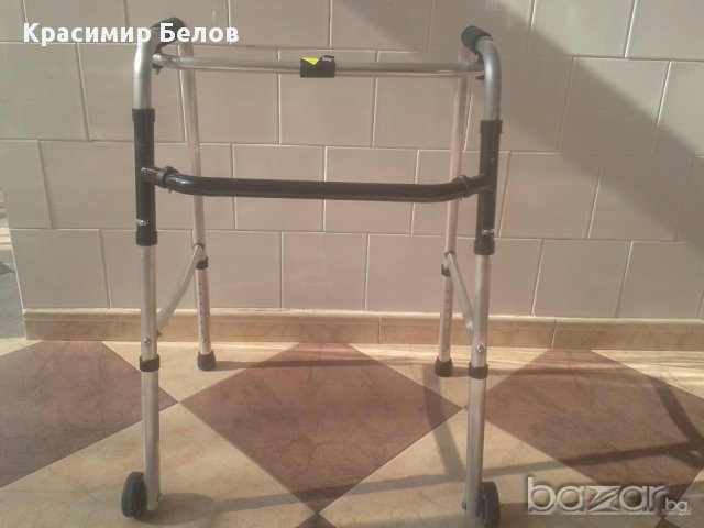 Проходилка с колелца, снимка 2 - Други стоки за дома - 13580044